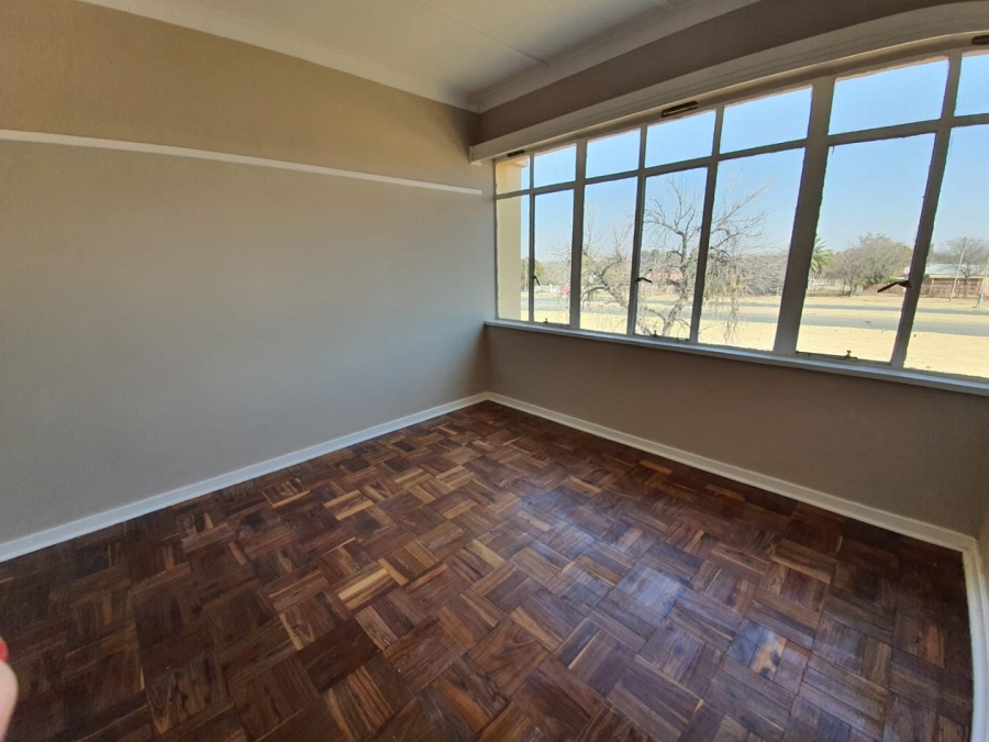 To Let 2 Bedroom Property for Rent in Kroonheuwel Free State